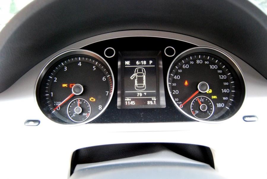  Volkswagen Passat CC 2008 года  (фото 83 из 121)